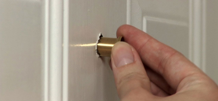 peephole door repair in Jupiter